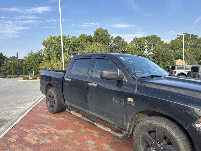 Used 2018 RAM 1500 Express w/ Express Value Package RWD image 18