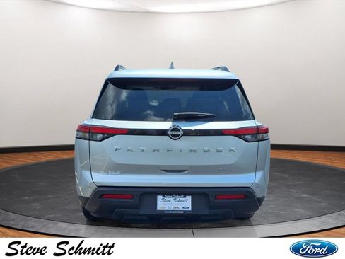 Used 2024 Nissan Pathfinder SV FWD image 24
