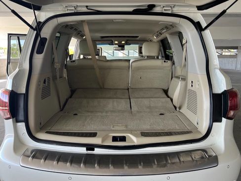 Used 2016 INFINITI QX80 4WD w/ Deluxe Technology Package image 25