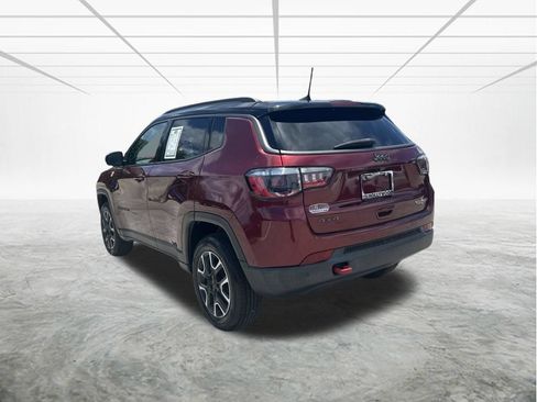 Used 2021 Jeep Compass Trailhawk AWD/4WD image 6