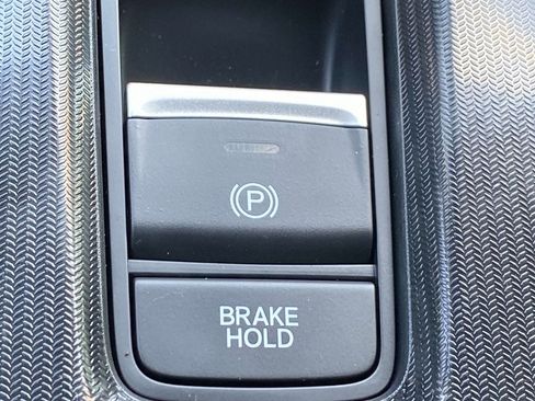 Used 2022 Honda Civic Sport image 32