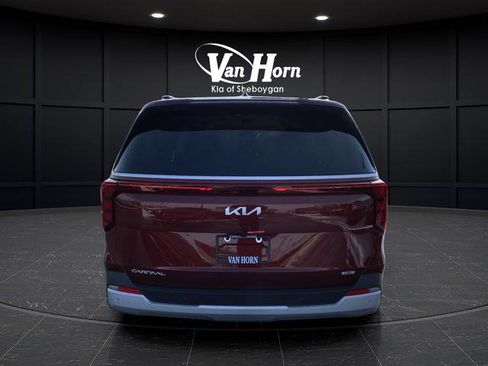 New 2026 Kia Carnival EX image 14