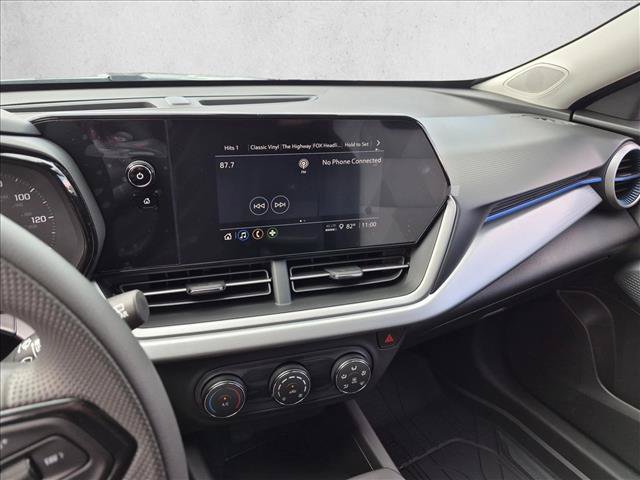 Used 2026 Chevrolet Trax LS FWD image 14