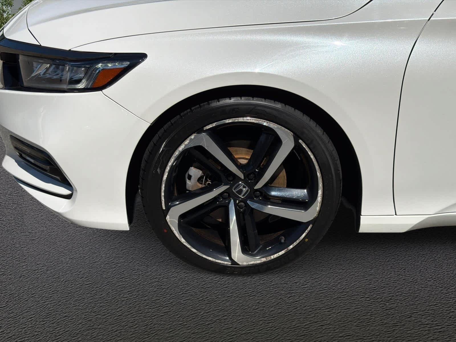 Used 2020 Honda Accord Sport image 10