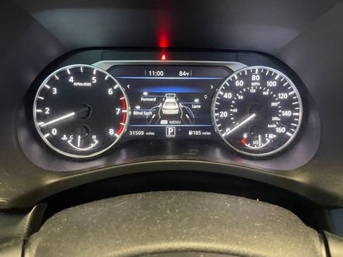 Certified 2023 Nissan Sentra SR w/ Electronics Package FWD image 7