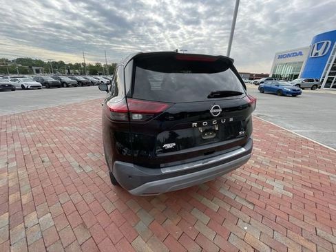 Used 2023 Nissan Rogue SV FWD image 10