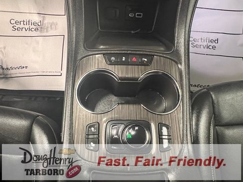 Used 2023 GMC Acadia SLT image 53