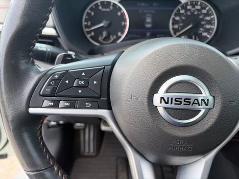 Used 2022 Nissan Altima 2.0 SR FWD image 16
