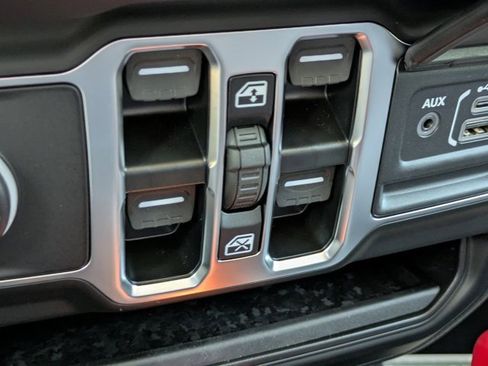 New 2025 Jeep Wrangler Sahara w/ Safety Group image 20