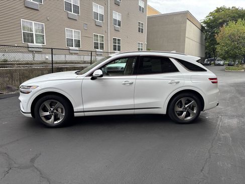 Used 2026 Genesis GV70 2.5T Advanced AWD/4WD image 3