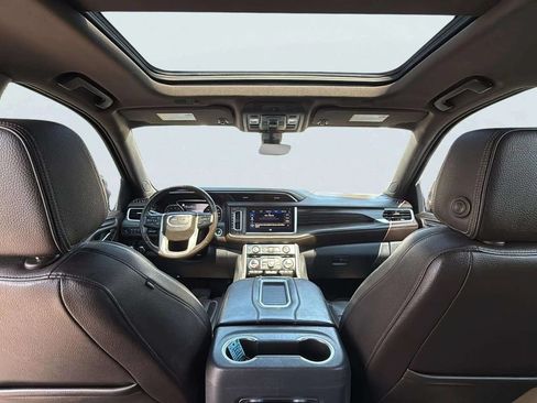 Used 2021 GMC Yukon Denali w/ Denali Premium Package AWD/4WD image 25