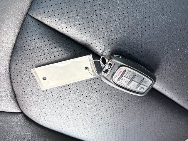New 2027 Chrysler Pacifica Select FWD image 29
