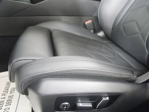 Certified 2024 BMW 530i w/ M Sport Package RWD image 9