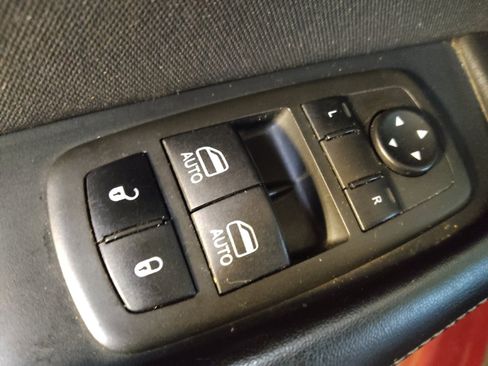Used 2019 Dodge Challenger GT RWD image 27