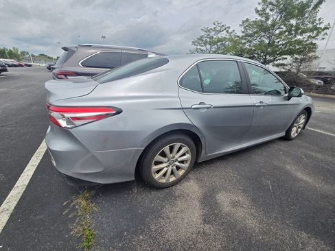 Certified 2019 Toyota Camry LE FWD image 9