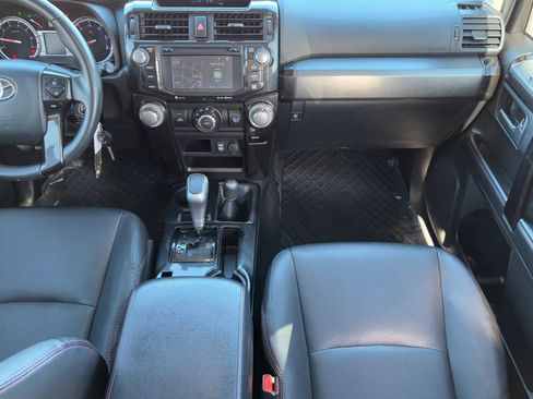 Used 2018 Toyota 4Runner TRD Off-Road Premium image 14