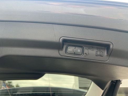 New 2026 Ford Explorer Active w/ Active Comfort Package image 10