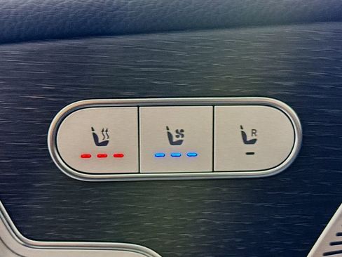 Used 2024 Mercedes-Benz GLE 350 4MATIC image 21