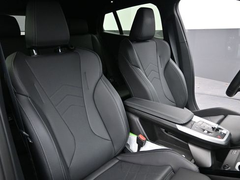 Certified 2024 BMW X2 xDrive28i w/ M Sport Package image 22