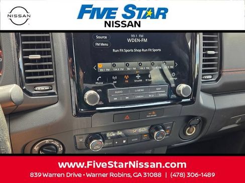 Used 2022 Nissan Frontier PRO-4X w/ Technology Package AWD/4WD image 19