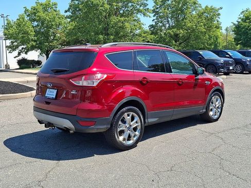 Used 2016 Ford Escape SE w/ SE Leather Comfort Package AWD/4WD image 9