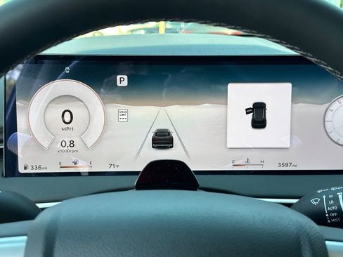 Used 2026 Genesis GV70 2.5T Advanced AWD/4WD image 27