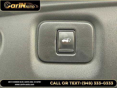 Used 2020 INFINITI QX60 Luxe w/ Essential Package FWD image 33