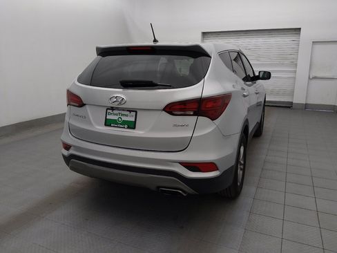 Used 2018 Hyundai Santa Fe Sport FWD image 7