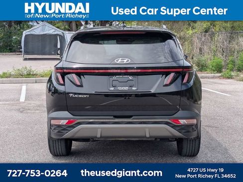 Certified 2024 Hyundai Tucson Limited FWD image 4
