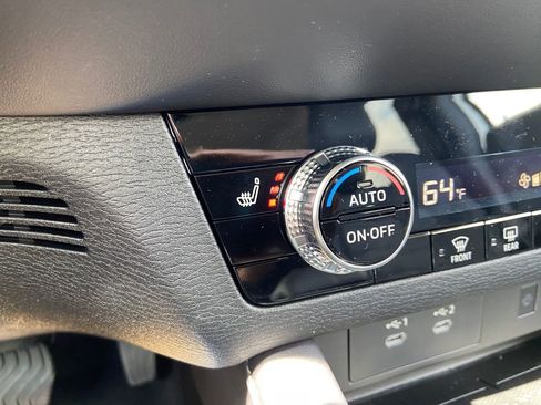 New 2026 Mitsubishi Outlander ES image 27