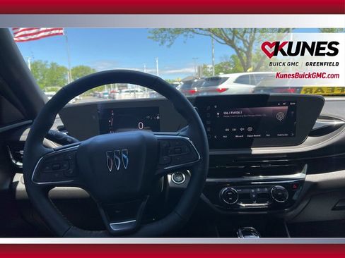 Used 2026 Buick Envista Sport Touring w/ Convenience I Package FWD image 15
