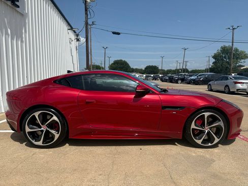 Used 2016 Jaguar F-TYPE R AWD/4WD image 9