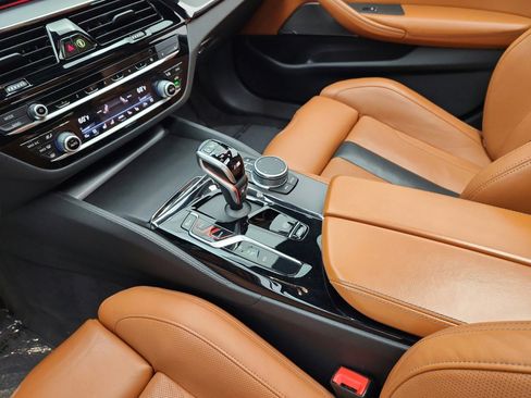 Used 2021 BMW M5 w/ Executive Package AWD/4WD image 11
