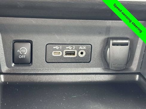Used 2024 Nissan Sentra SV FWD image 18