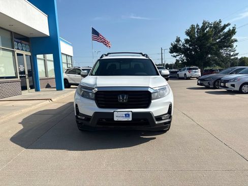 Used 2023 Honda Ridgeline RTL-E image 2