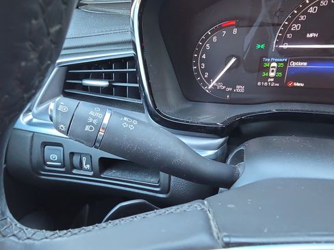 Used 2018 Cadillac XT5 Luxury w/ Driver Awareness Package image 23