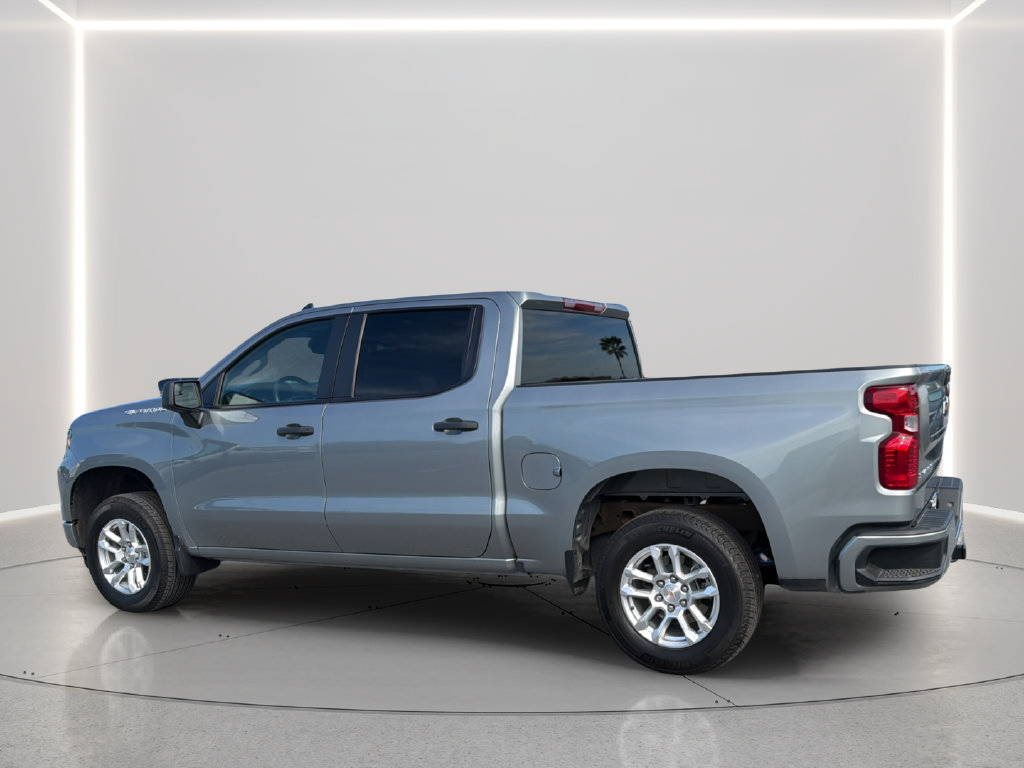 Used 2026 Chevrolet Silverado 1500 Custom RWD image 14