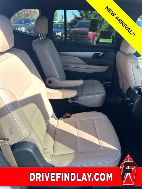 Used 2026 Buick Enclave Preferred AWD/4WD image 7