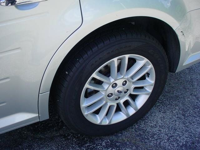Used 2018 Ford Flex SEL w/ Equipment Group 202A FWD image 21