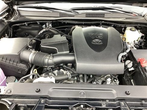 Used 2019 Toyota Tacoma TRD Pro image 27