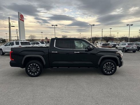 Used 2024 Toyota Tundra Limited AWD/4WD image 4