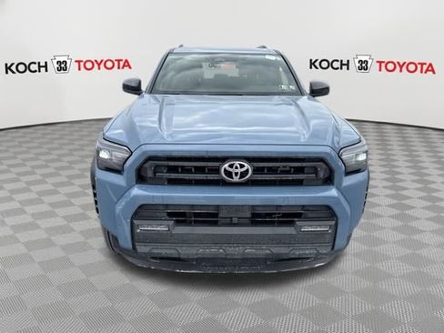 Certified 2025 Toyota 4Runner SR5 image 2