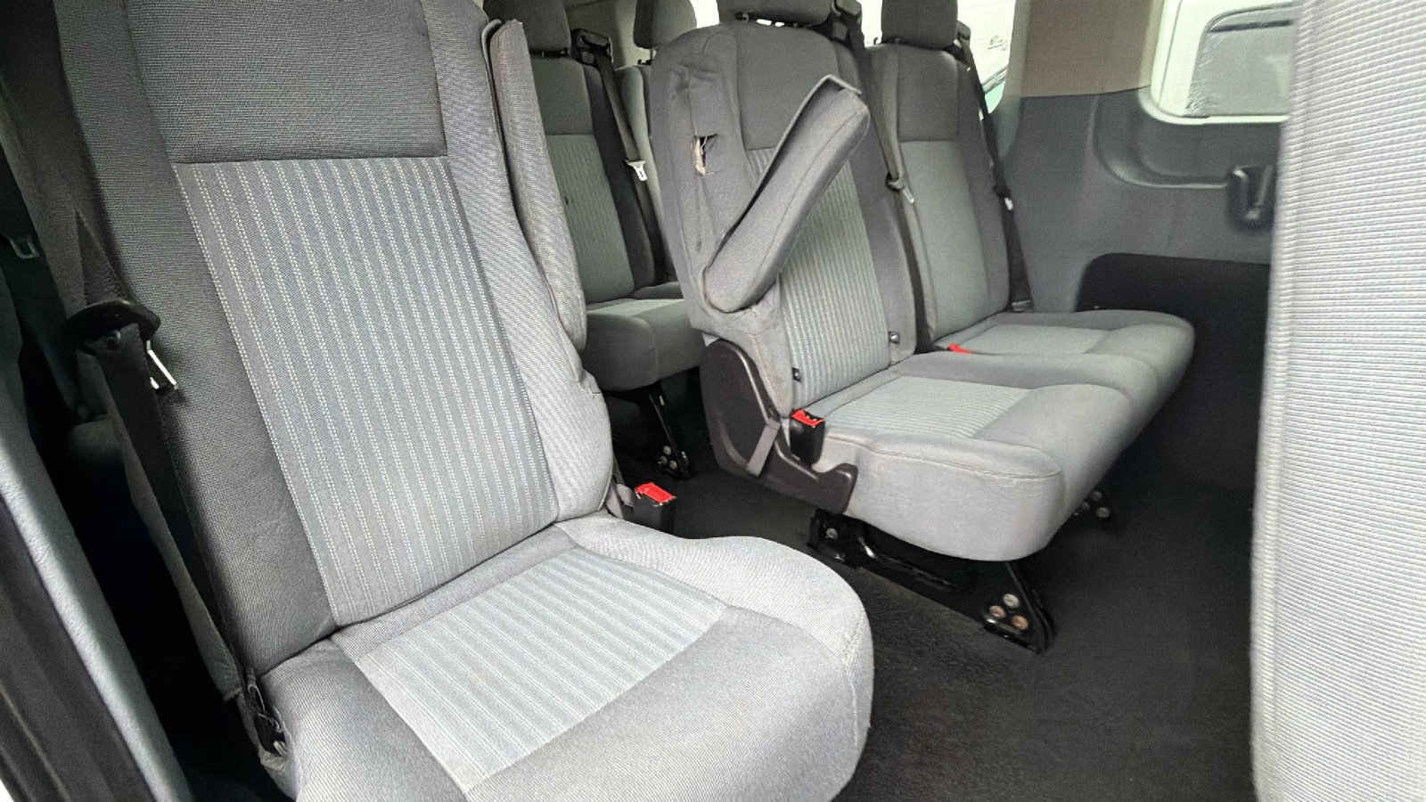 Used 2015 Ford Transit 350 XLT RWD image 15