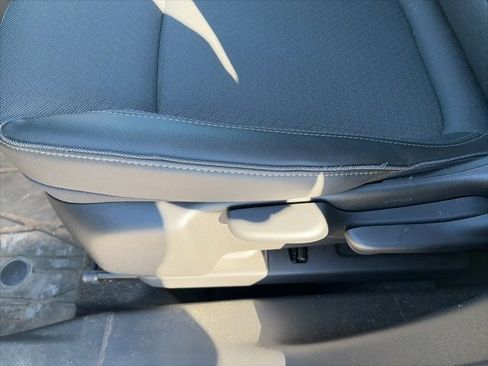 Used 2024 Buick Encore GX Preferred image 18