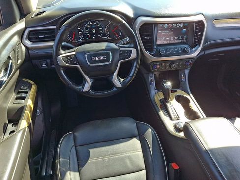 Used 2018 GMC Acadia Denali w/ Technology Package AWD/4WD image 11