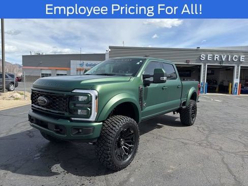 New 2026 Ford F250 Lariat w/ Black Appearance Package AWD/4WD image 1