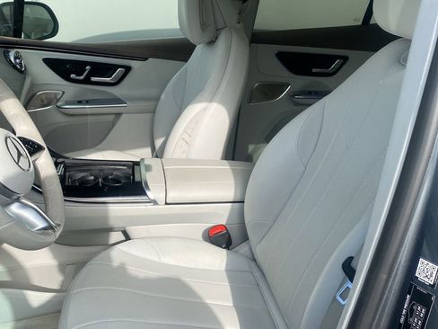 Used 2023 Mercedes-Benz EQE 350+ SUV w/ AMG Line Exterior Package image 6