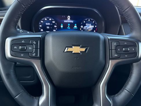 Certified 2024 Chevrolet Suburban Premier image 29