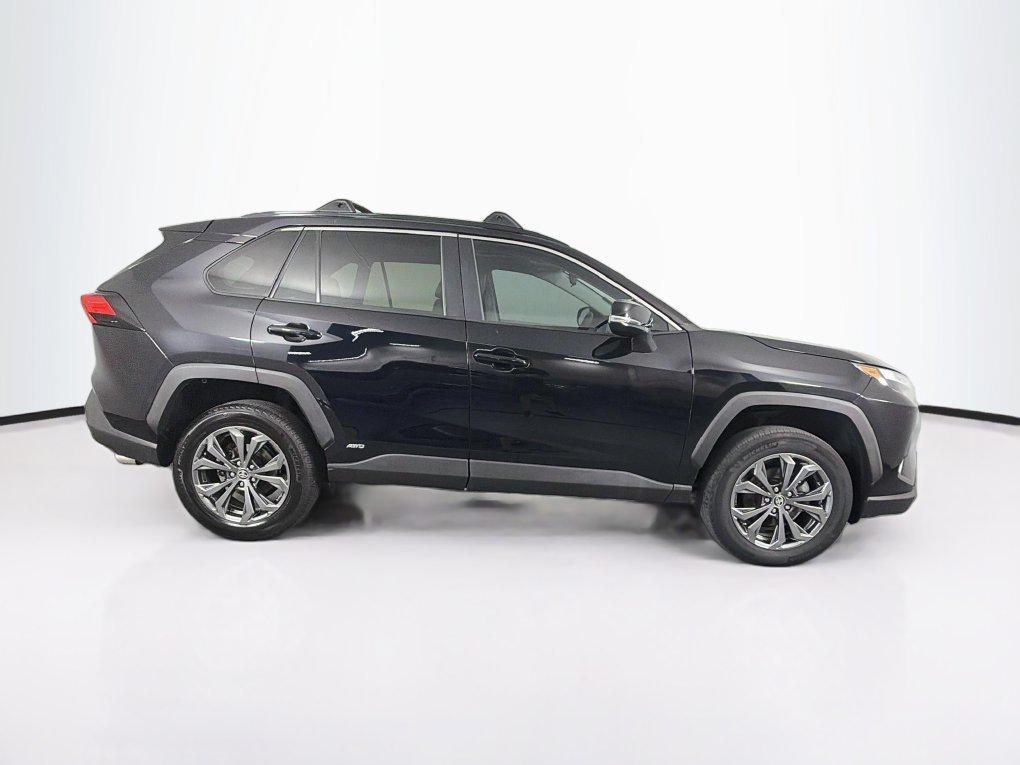 Used 2023 Toyota RAV4 XLE Premium AWD/4WD image 11