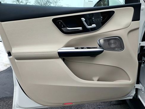 New 2026 Mercedes-Benz GLC 300 4MATIC image 19